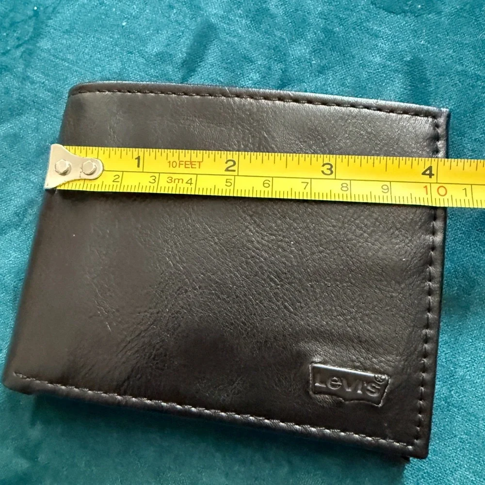 Levis‎ Mens RFID Blocking Bifold Wallet Black Coated Leather 31LV130033